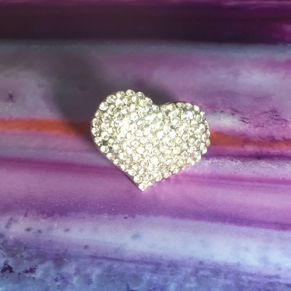 Jewelry - SILVER HEART RING BIG ADJUSTABLE BAND GORGEOUS PAVE CZ STONES FITS MANY SIZES